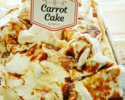 Eiscreme Carrot Cake